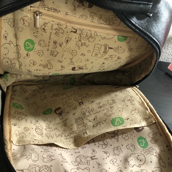 Backpack - Picture 3 of 4